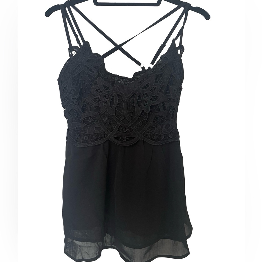 Fegar Top Adjustable Straps Top Size M NWT